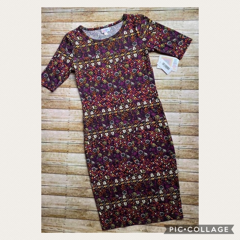 LuLaRoe Julia Dress 🍂